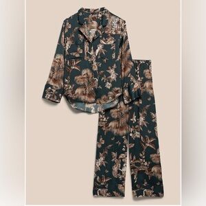 Banana Republic Satin Pajama Set - Emerald size small